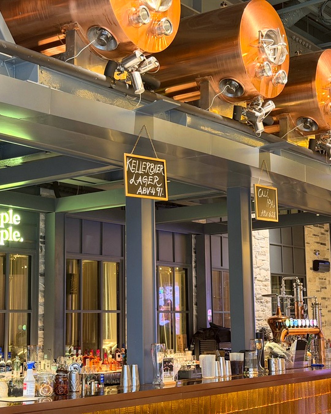 The Front Bar at People People